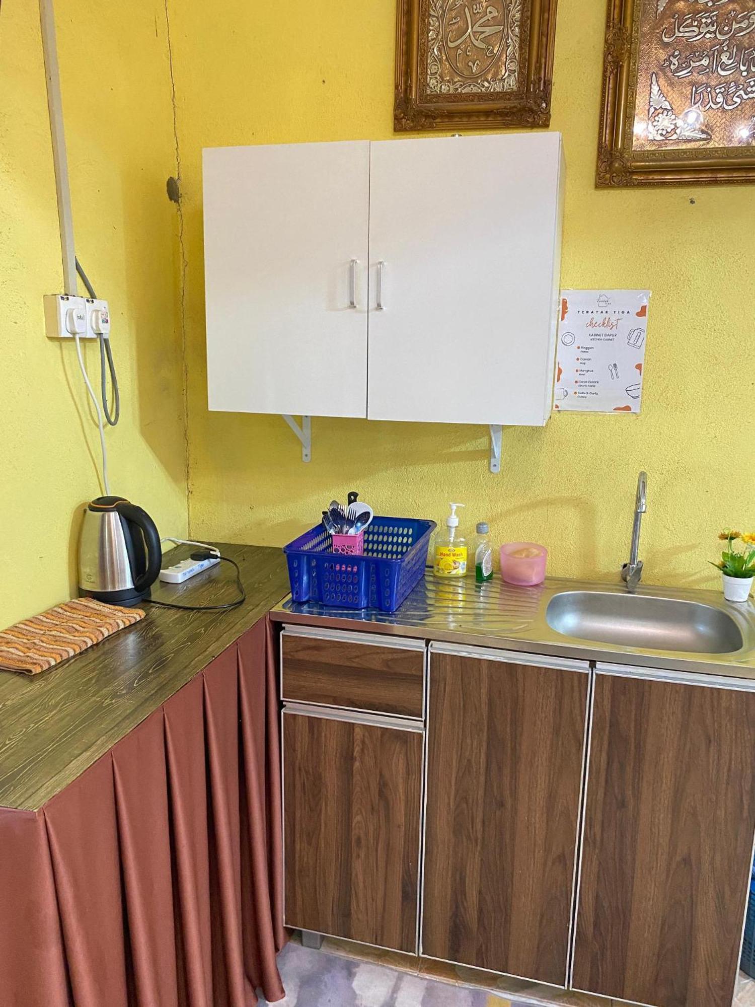 Teratak Tiga Homestay Padang Besar Kaki Bukit Extérieur photo