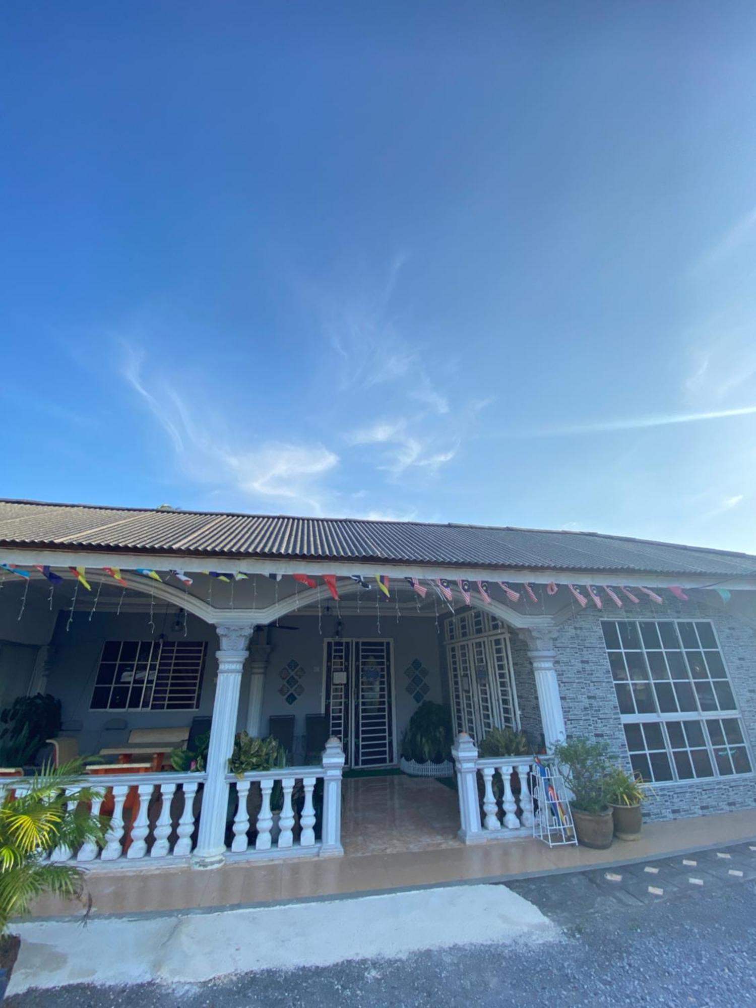 Teratak Tiga Homestay Padang Besar Kaki Bukit Extérieur photo